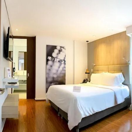 Quo Quality Hotel Manizales Exterior photo Deluxe Room