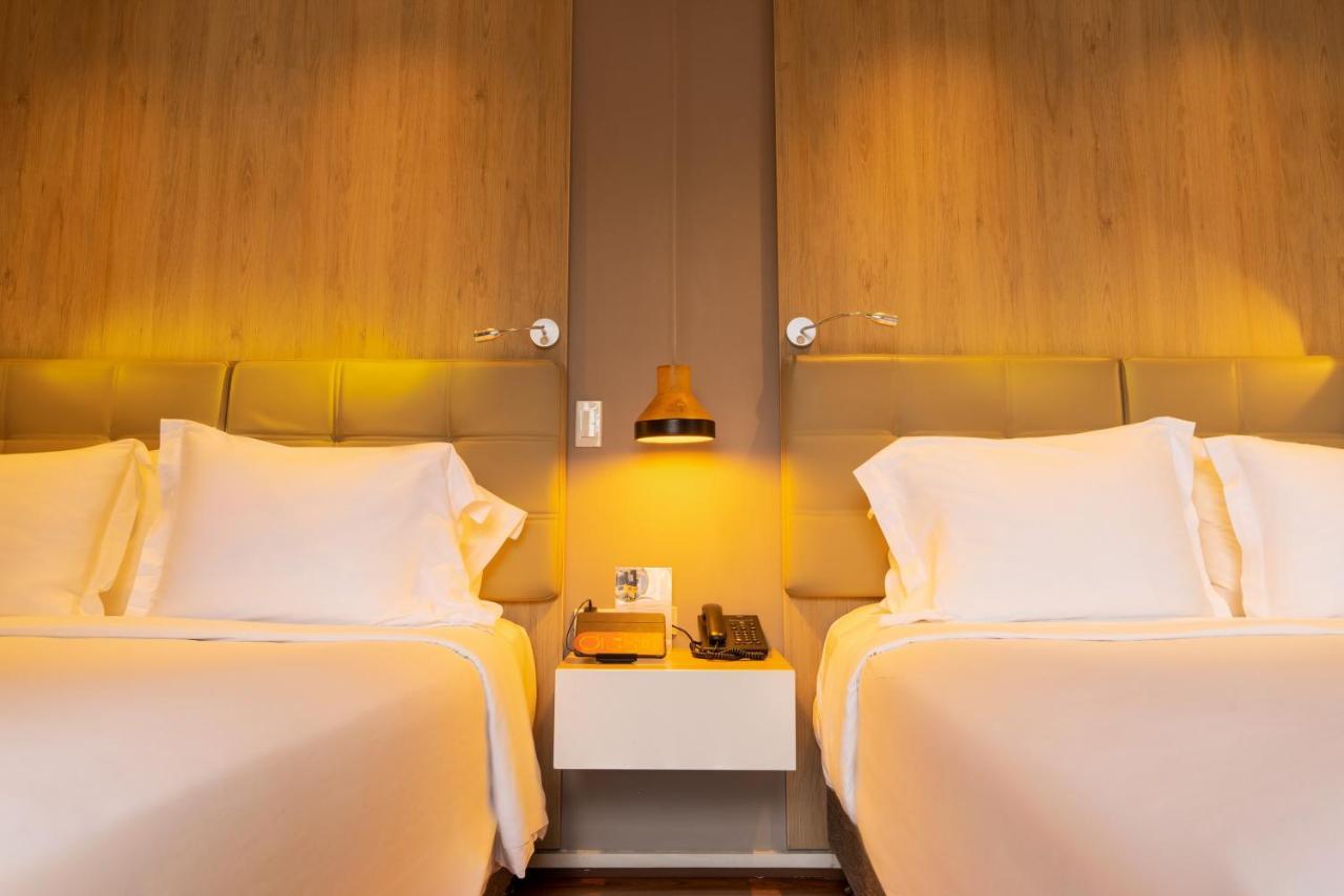 Quo Quality Hotel Manizales Exterior photo A room at the hotel