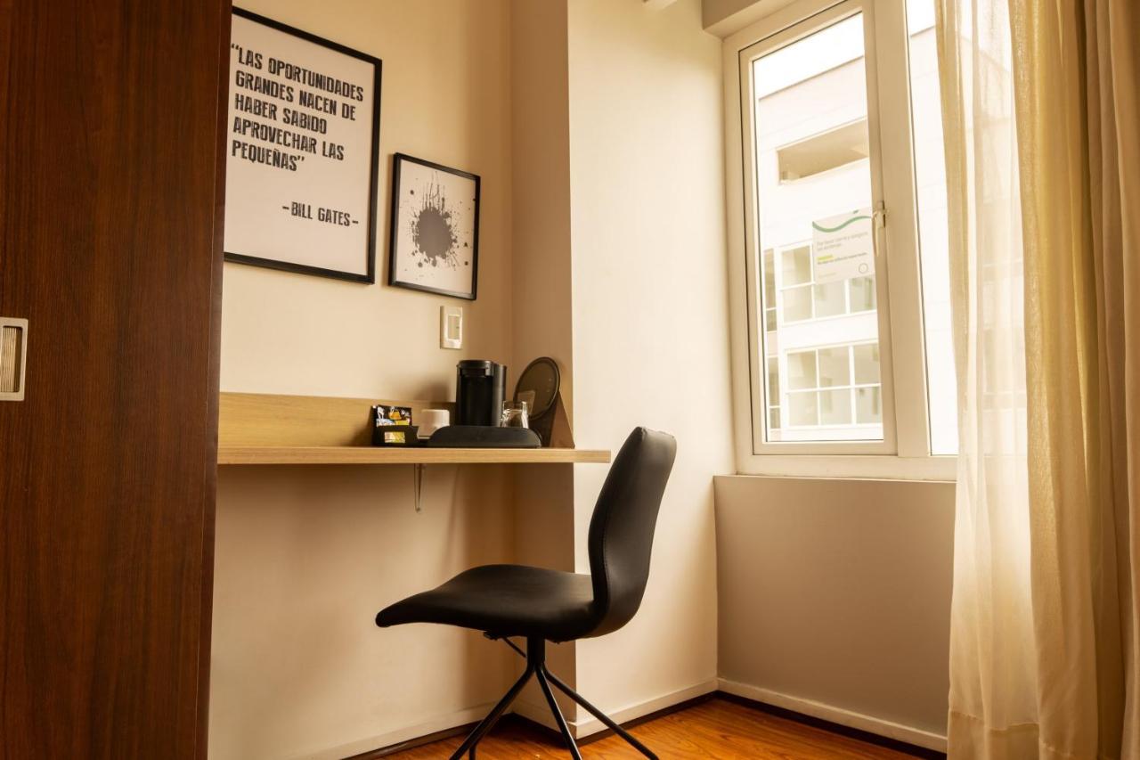 Quo Quality Hotel Manizales Exterior photo A typical study room