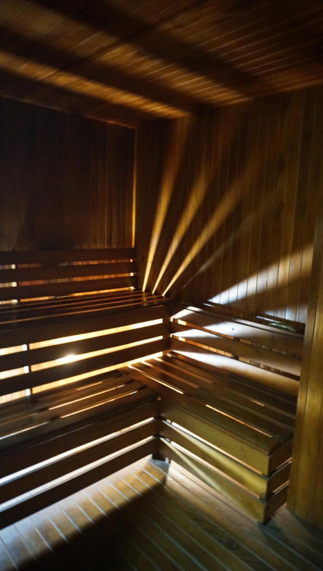 Quo Quality Hotel Manizales Exterior photo The interior of a Finnish sauna