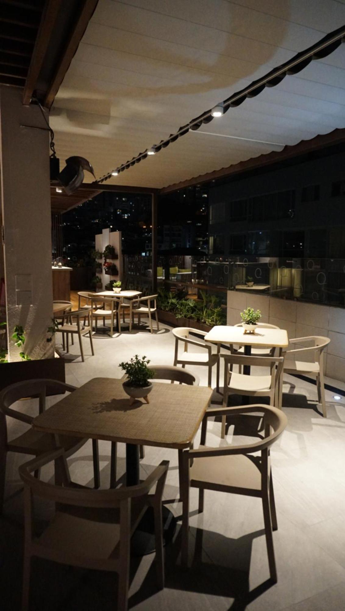 Quo Quality Hotel Manizales Exterior photo The interior of the restaurant